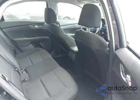 2021 Kia Forte Lxs из США, поврежденный, VIN 3KPF24AD6ME302029